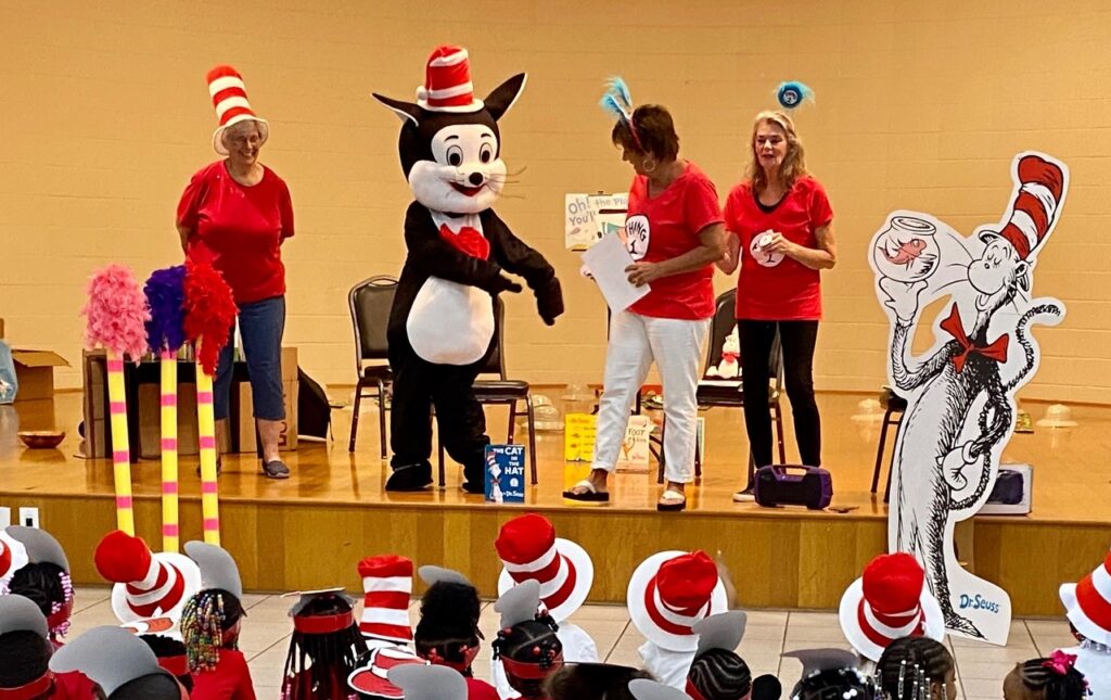 [PRESS RELEASE] The Cat in the Hat Visits the Ravine Gardens for Early Literacy